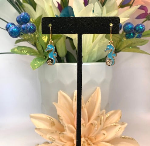 Minimalist Seahorse Necklace and Earrings Set