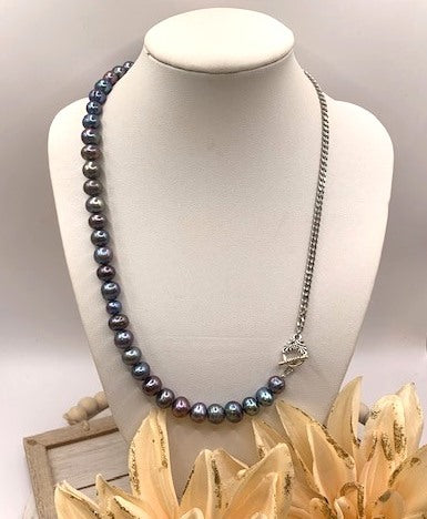 Freshwater Peacock Pearl Set