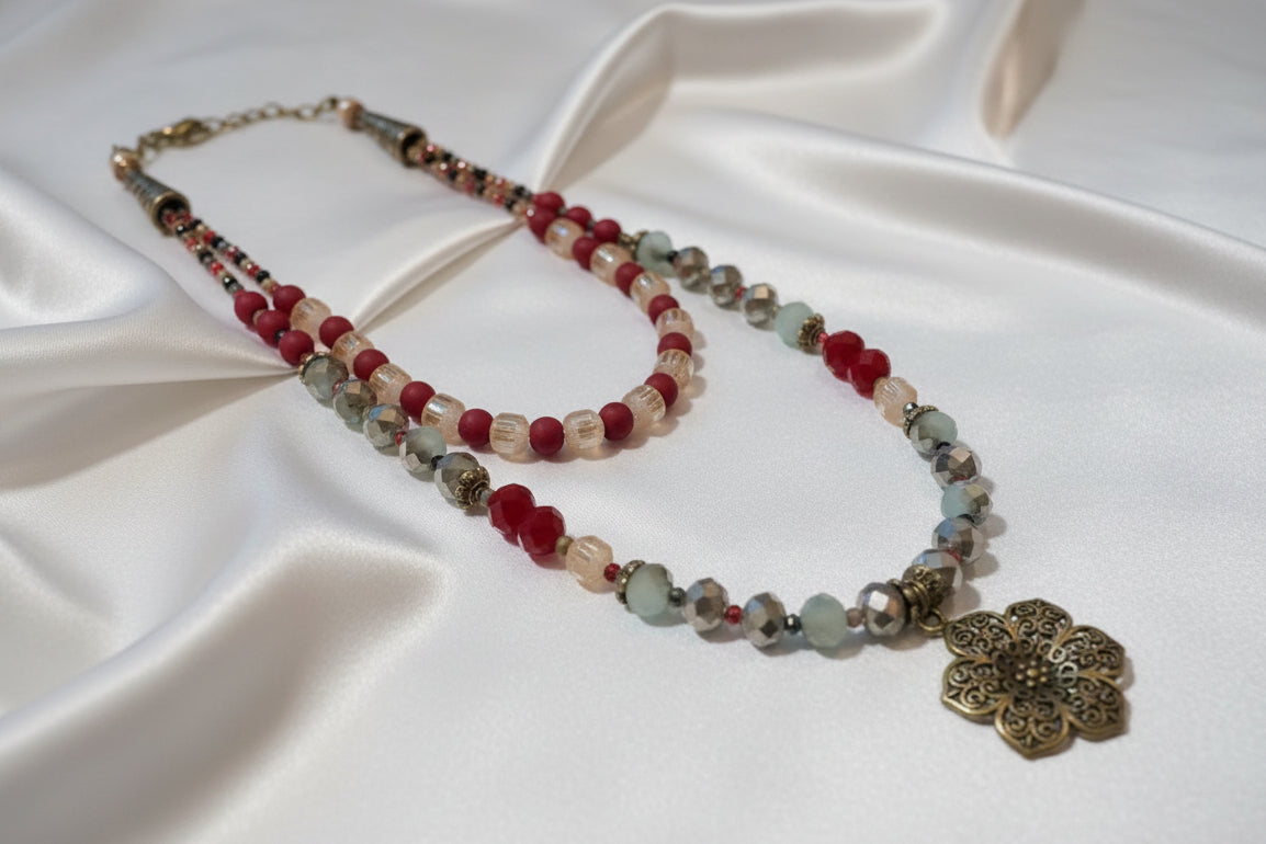 Winewood Vines Necklace