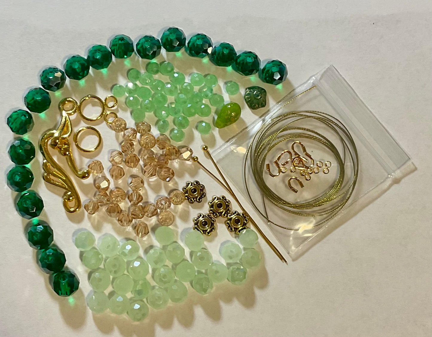 Emerald Whisper Triple-strand Bracelet Kit