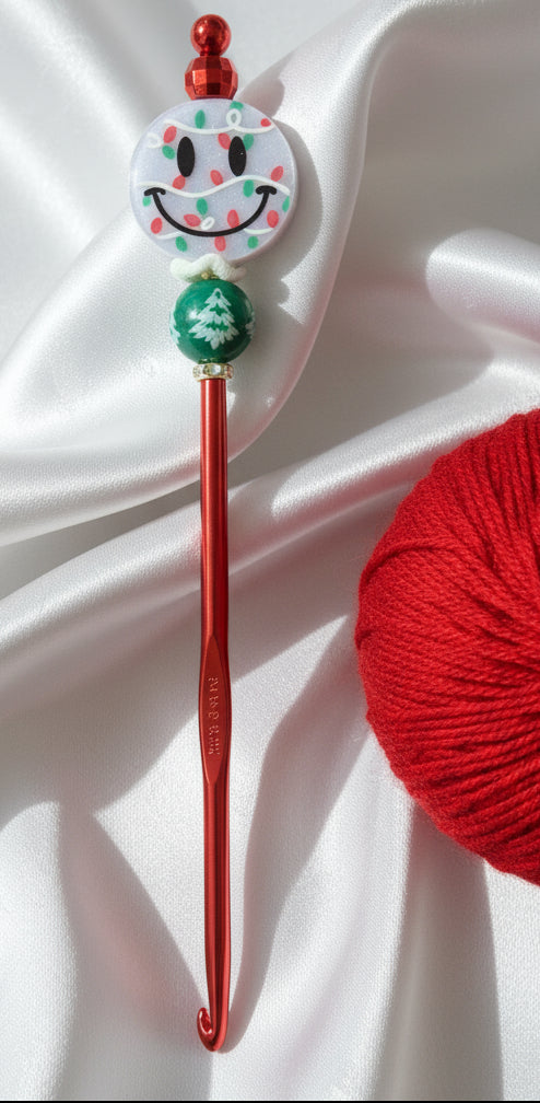 Holly Jolly Beaded Crochet Hook