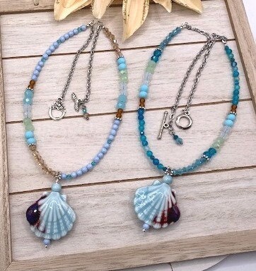 Beach Vibes Seashell Necklace